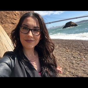 Meet your Posher, Vanessa